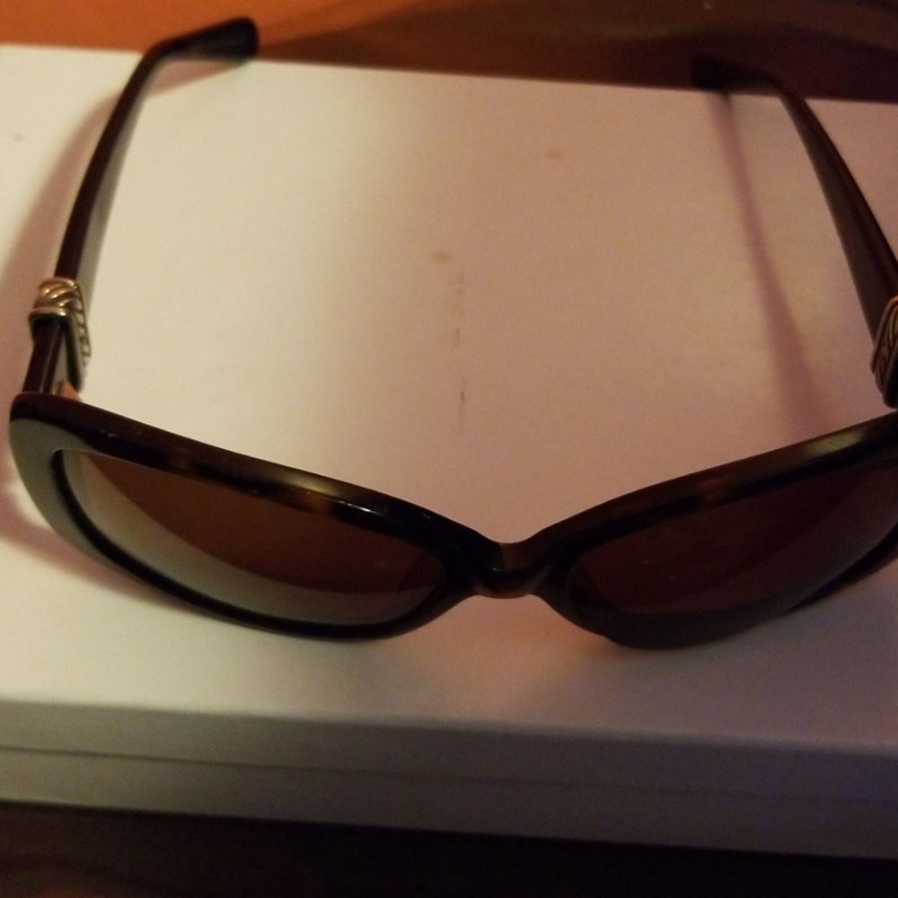 Sunglases David yurman